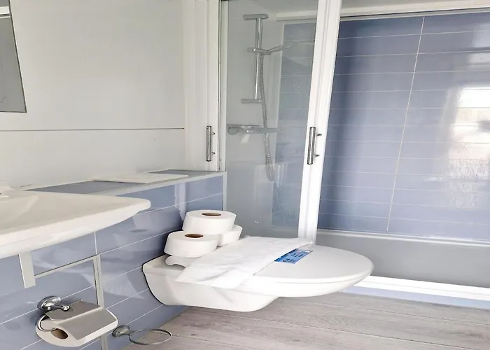 Water View In 3* 나르덴