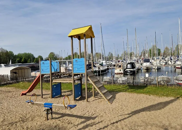 보트호텔 Water View In 나르덴