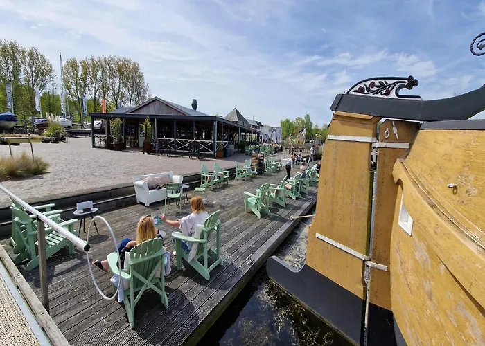 Water View In 나르덴