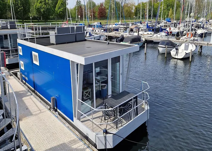 보트호텔 Water View In 나르덴